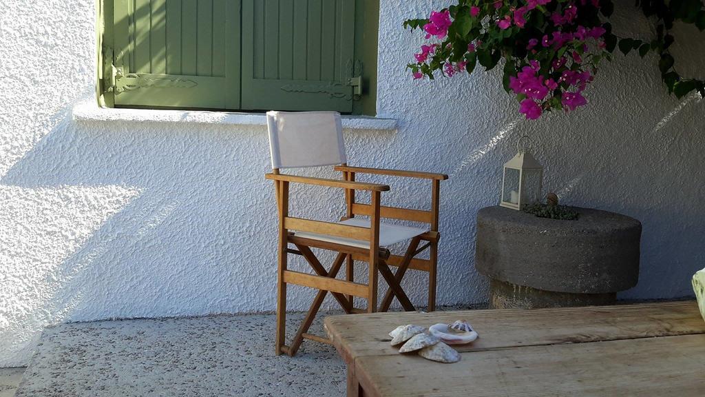 Granny'S House Appartement Palekastro Buitenkant foto